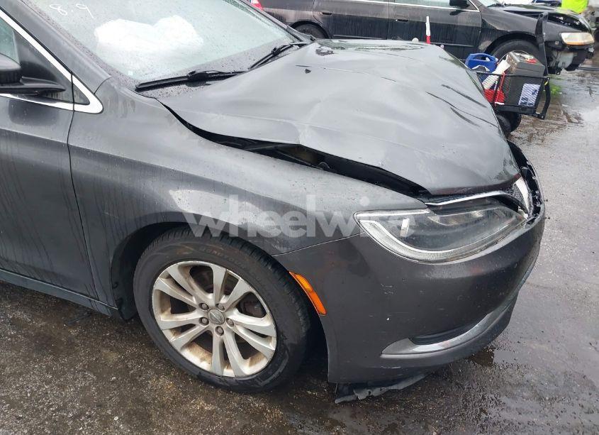 Photo 19 of 2015 Chrysler 200 LIMITED (VIN 1C3CCCAB6FN612466)