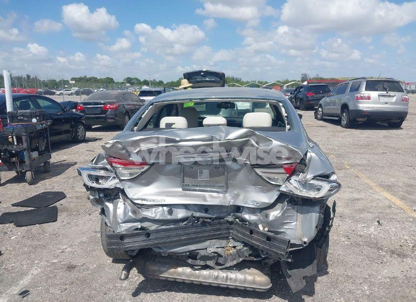 Photo 17 of 2015 Chrysler 200 LIMITED (VIN 1C3CCCAB6FN646455)