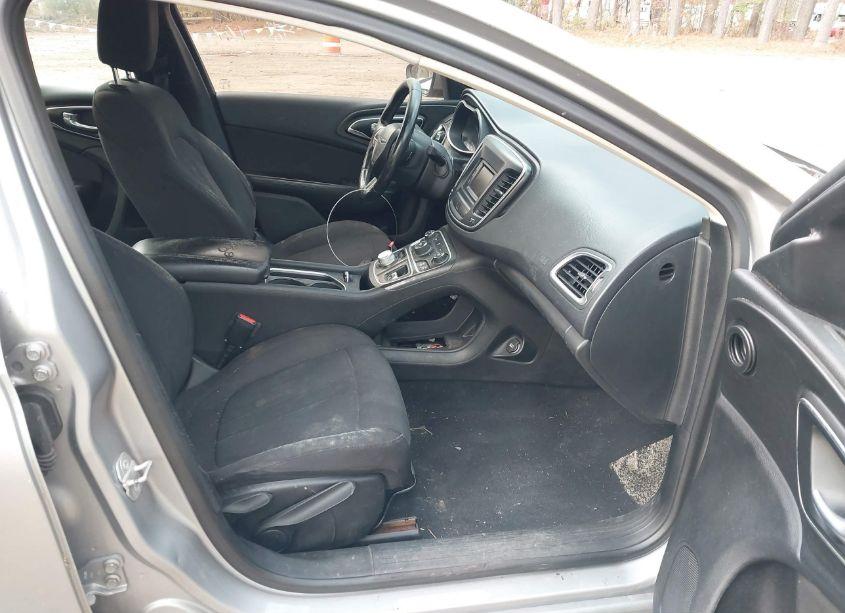 Photo 5 of 2015 Chrysler 200 LIMITED (VIN 1C3CCCAB6FN675521)