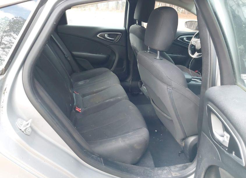 Photo 8 of 2015 Chrysler 200 LIMITED (VIN 1C3CCCAB6FN675521)