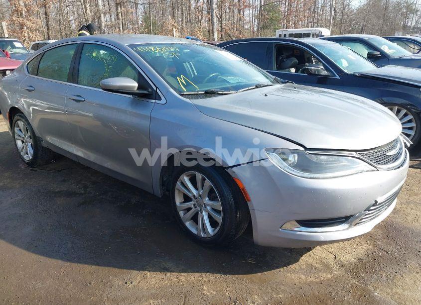 2015 Chrysler 200 LIMITED (VIN 1C3CCCAB6FN714463) main photo