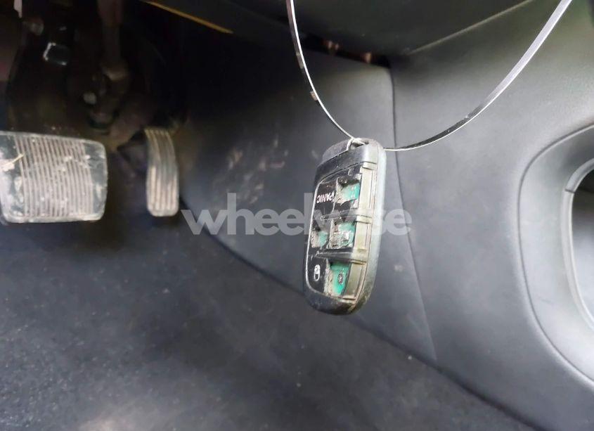 Photo 11 of 2015 Chrysler 200 LIMITED (VIN 1C3CCCAB6FN714463)