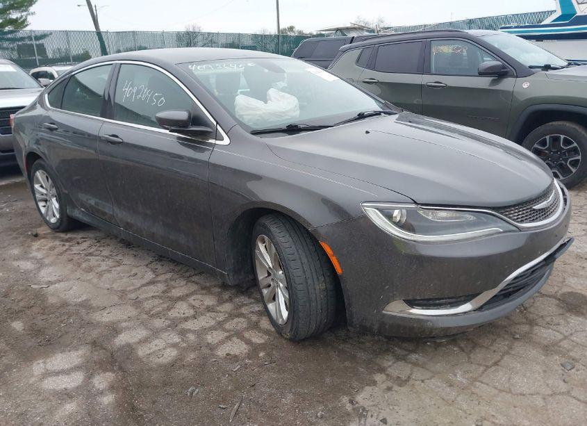 2015 Chrysler 200 LIMITED (VIN 1C3CCCAB6FN719727) main photo