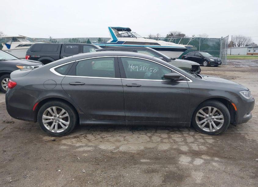 Photo 13 of 2015 Chrysler 200 LIMITED (VIN 1C3CCCAB6FN719727)