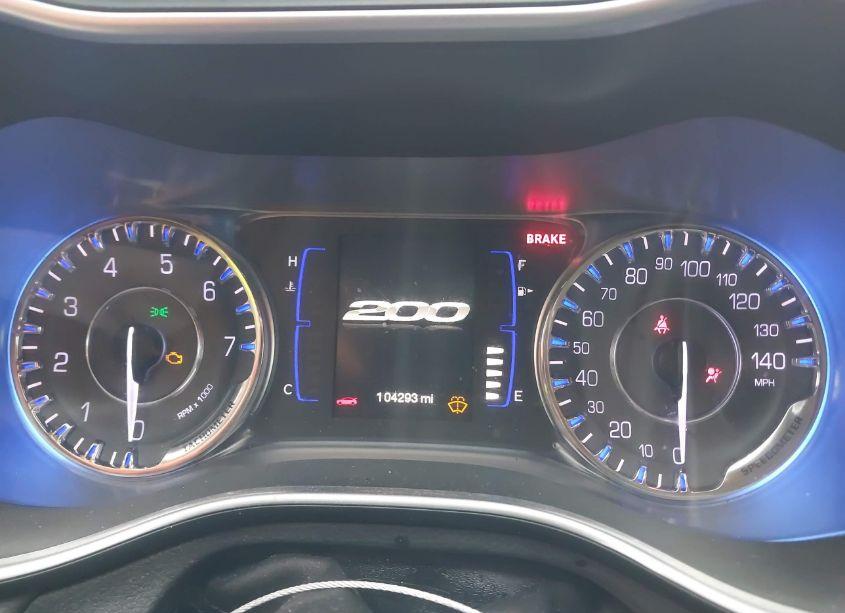 Photo 7 of 2015 Chrysler 200 LIMITED (VIN 1C3CCCAB6FN719727)