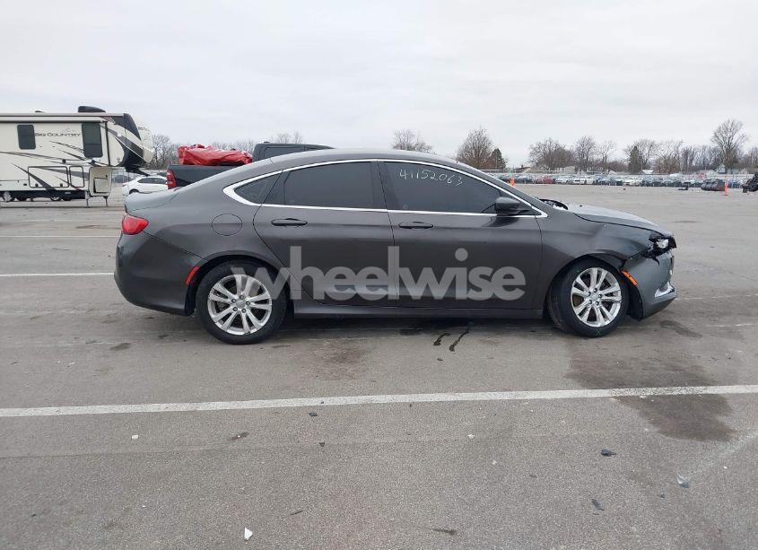 Photo 13 of 2015 Chrysler 200 LIMITED (VIN 1C3CCCAB6FN752601)