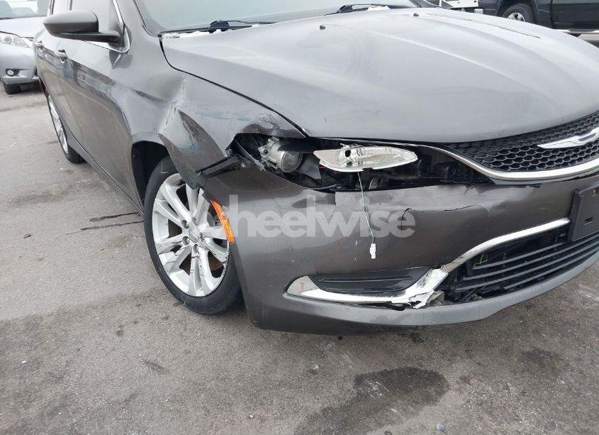 Photo 6 of 2015 Chrysler 200 LIMITED (VIN 1C3CCCAB6FN752601)