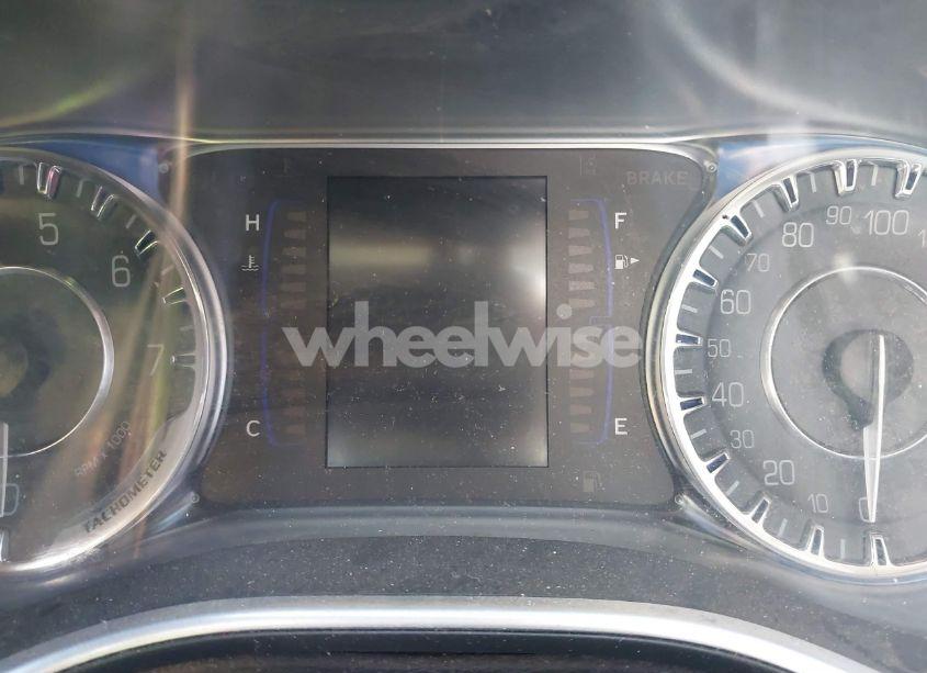 Photo 14 of 2016 Chrysler 200 LIMITED (VIN 1C3CCCAB6GN103687)