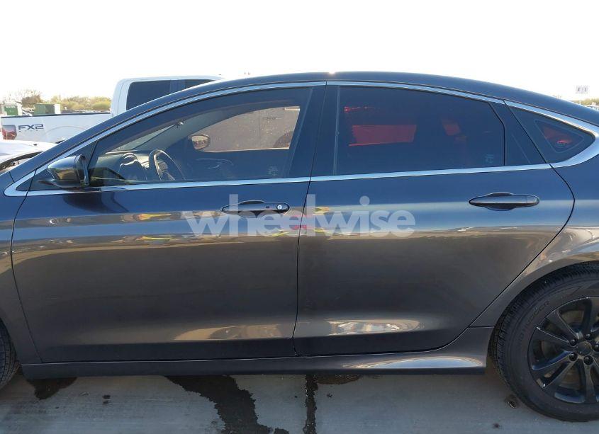 Photo 15 of 2016 Chrysler 200 LIMITED (VIN 1C3CCCAB6GN104872)