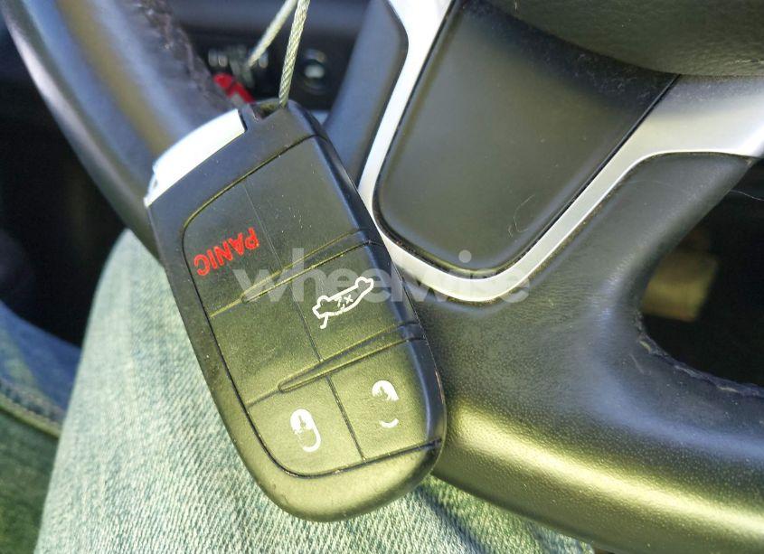 Photo 11 of 2016 Chrysler 200 LIMITED (VIN 1C3CCCAB6GN110803)