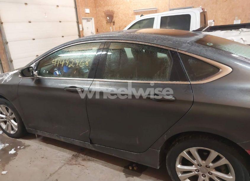 Photo 14 of 2016 Chrysler 200 LIMITED (VIN 1C3CCCAB6GN113877)