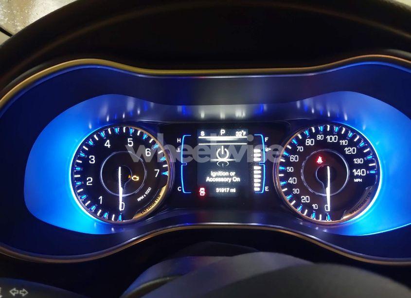 Photo 7 of 2016 Chrysler 200 LIMITED (VIN 1C3CCCAB6GN113877)