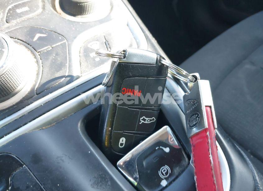 Photo 11 of 2016 Chrysler 200 LIMITED (VIN 1C3CCCAB6GN124958)