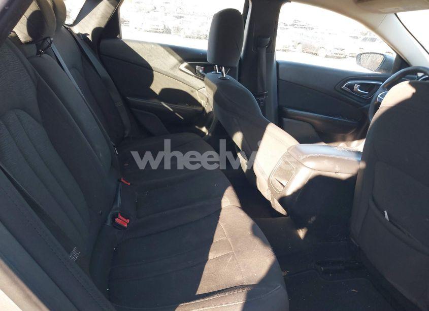 Photo 8 of 2016 Chrysler 200 LIMITED (VIN 1C3CCCAB6GN124958)