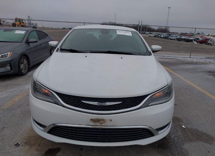 Photo 12 of 2016 Chrysler 200 LIMITED (VIN 1C3CCCAB6GN131537)