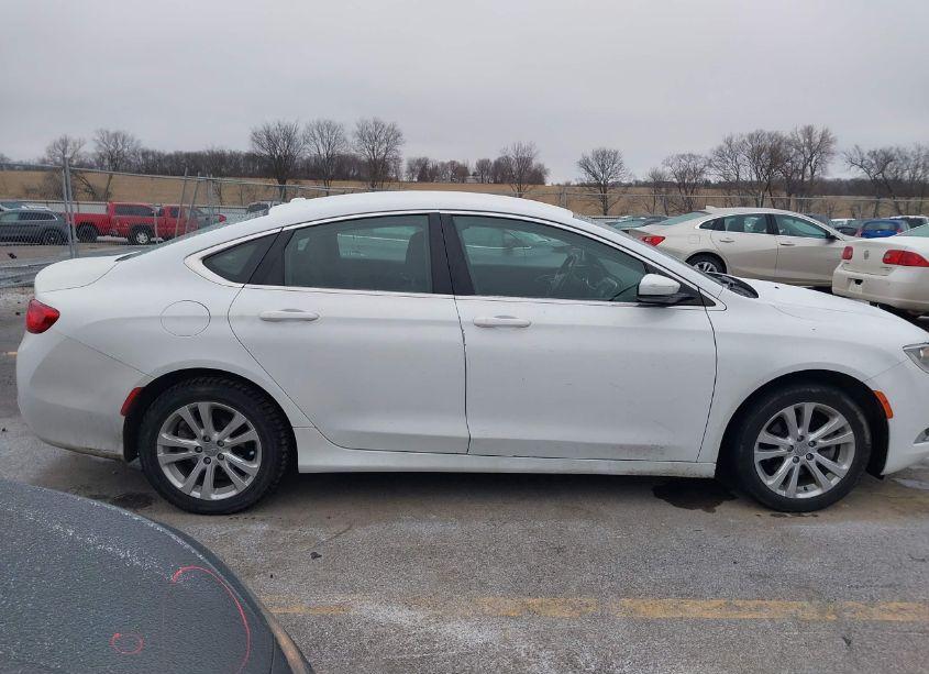 Photo 13 of 2016 Chrysler 200 LIMITED (VIN 1C3CCCAB6GN131537)