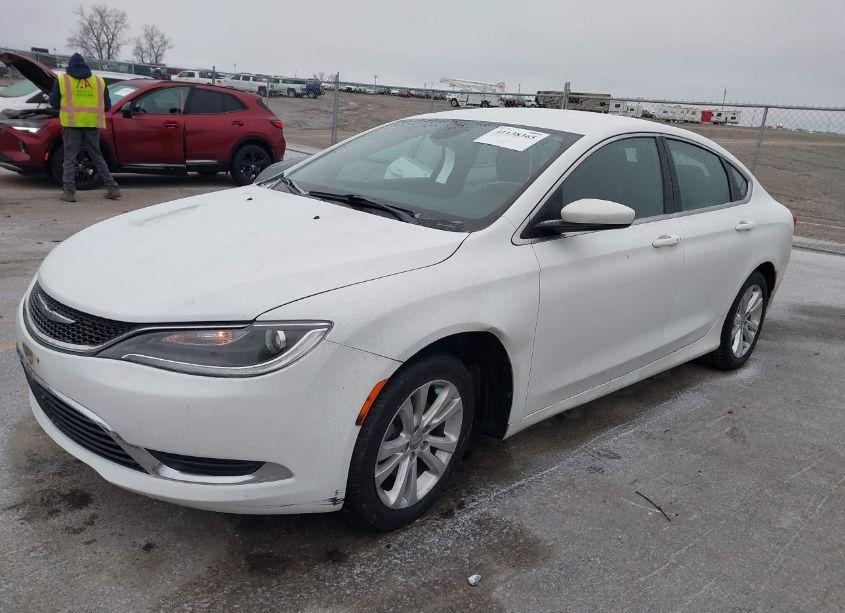 Photo 2 of 2016 Chrysler 200 LIMITED (VIN 1C3CCCAB6GN131537)