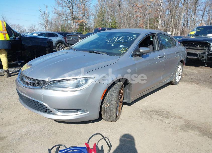 Photo 2 of 2016 Chrysler 200 LIMITED (VIN 1C3CCCAB6GN136446)