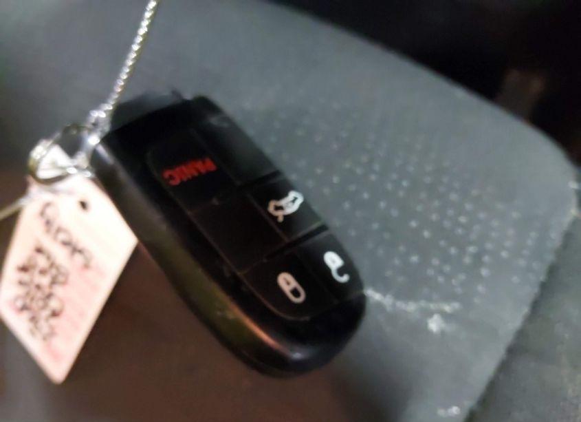 Photo 11 of 2016 Chrysler 200 LIMITED (VIN 1C3CCCAB6GN143235)