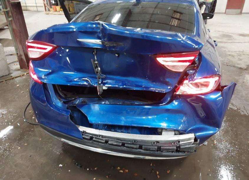 Photo 6 of 2016 Chrysler 200 LIMITED (VIN 1C3CCCAB6GN143235)