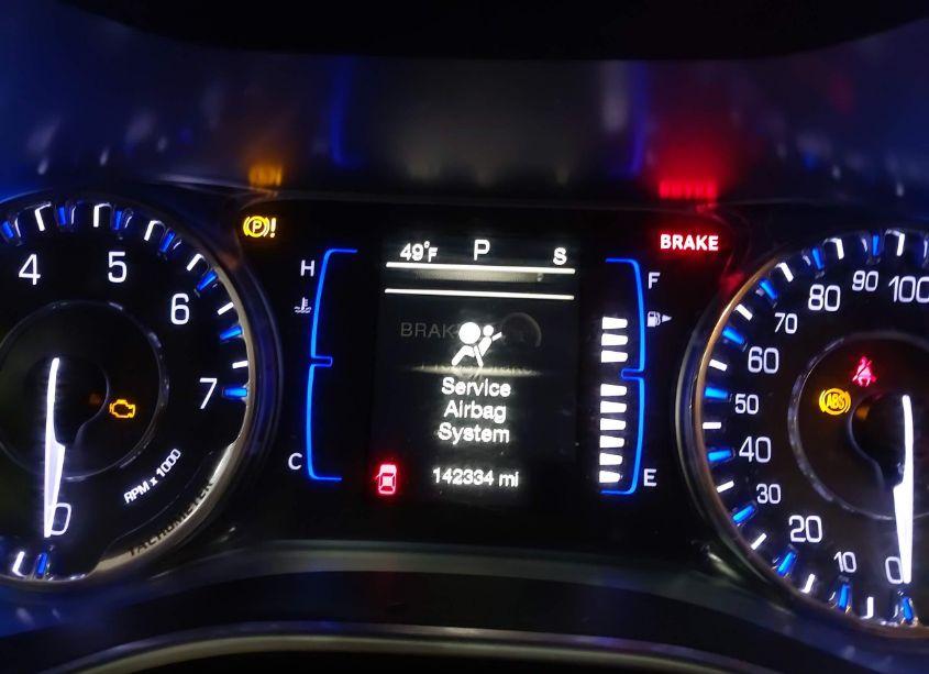 Photo 7 of 2016 Chrysler 200 LIMITED (VIN 1C3CCCAB6GN143235)