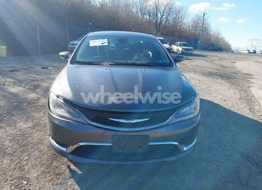 Photo 13 of 2016 Chrysler 200 LIMITED (VIN 1C3CCCAB6GN143378)