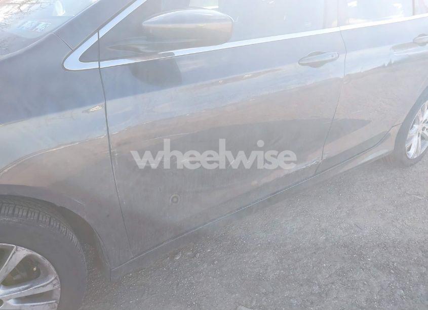 Photo 6 of 2016 Chrysler 200 LIMITED (VIN 1C3CCCAB6GN143378)