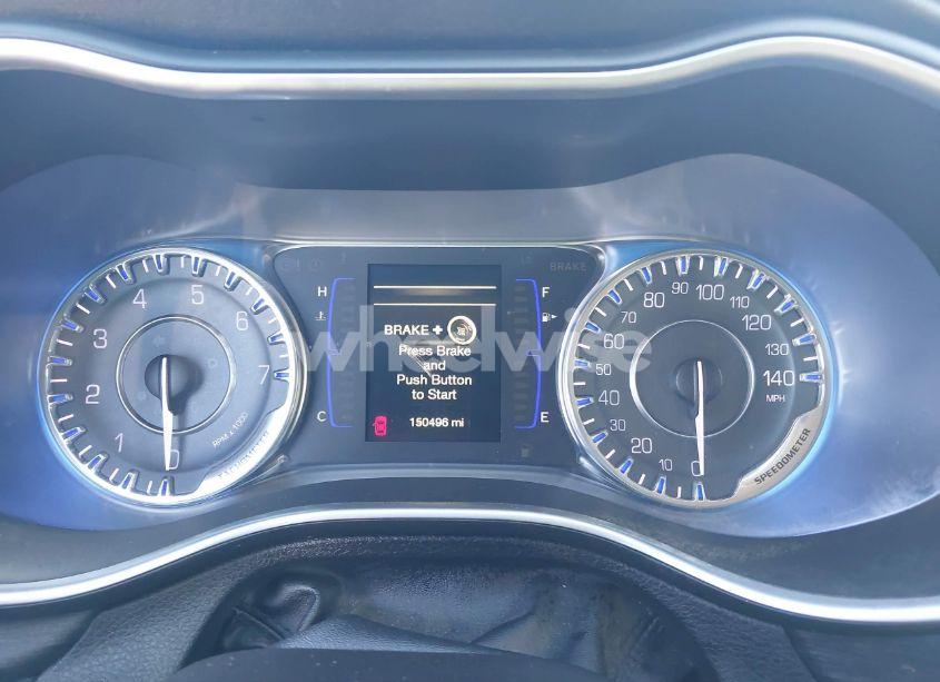 Photo 7 of 2016 Chrysler 200 LIMITED (VIN 1C3CCCAB6GN143378)