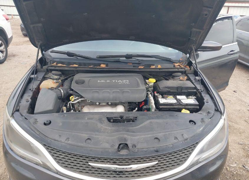 Photo 10 of 2016 Chrysler 200 LIMITED (VIN 1C3CCCAB6GN145745)