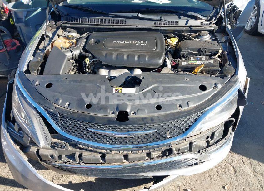 Photo 10 of 2016 Chrysler 200 LIMITED (VIN 1C3CCCAB6GN159919)