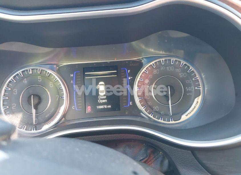 Photo 7 of 2016 Chrysler 200 LIMITED (VIN 1C3CCCAB6GN159919)