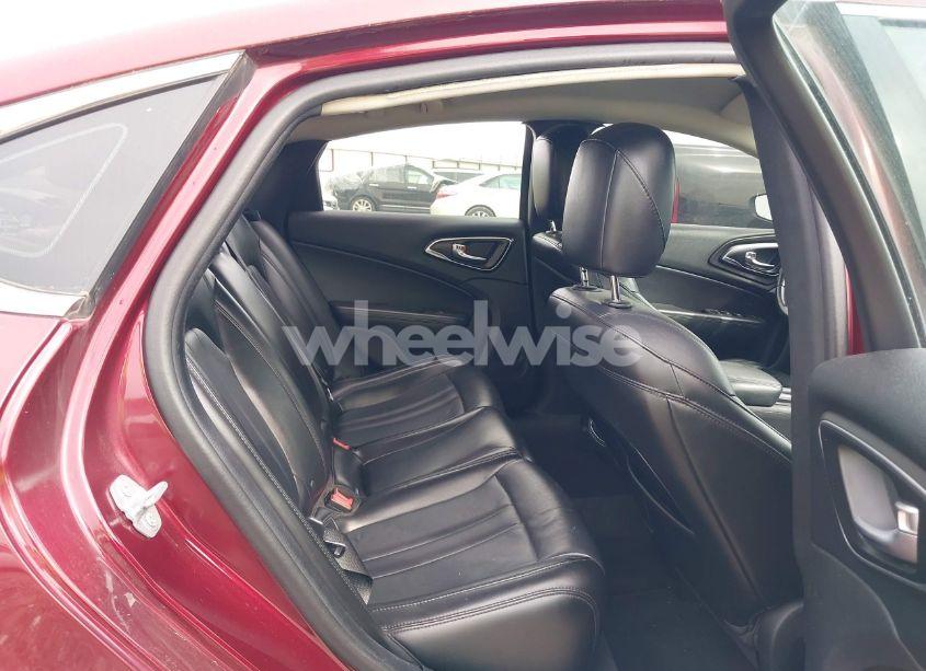 Photo 8 of 2016 Chrysler 200 LIMITED PLATINUM (VIN 1C3CCCAB6GN189521)