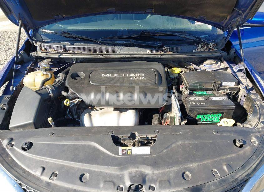 Photo 10 of 2015 Chrysler 200 LIMITED (VIN 1C3CCCAB7FN507645)