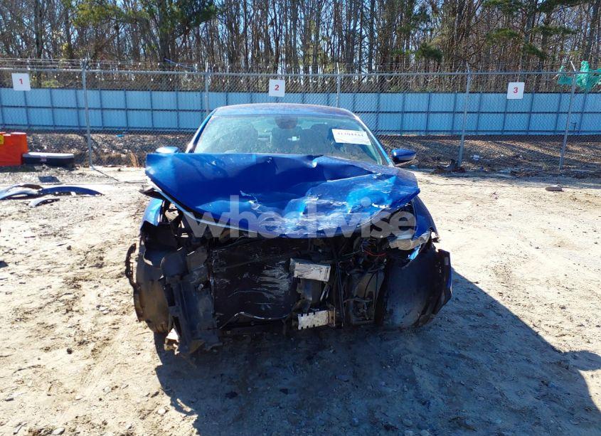 Photo 12 of 2015 Chrysler 200 LIMITED (VIN 1C3CCCAB7FN546882)