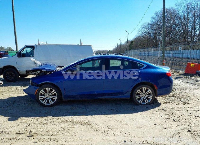 Photo 14 of 2015 Chrysler 200 LIMITED (VIN 1C3CCCAB7FN546882)