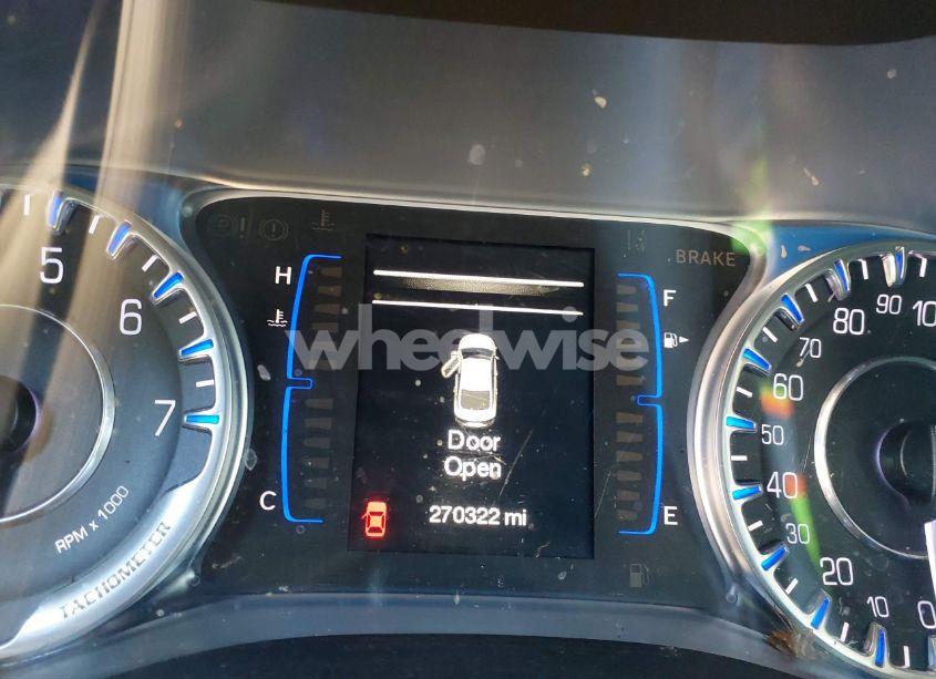 Photo 15 of 2015 Chrysler 200 LIMITED (VIN 1C3CCCAB7FN546882)