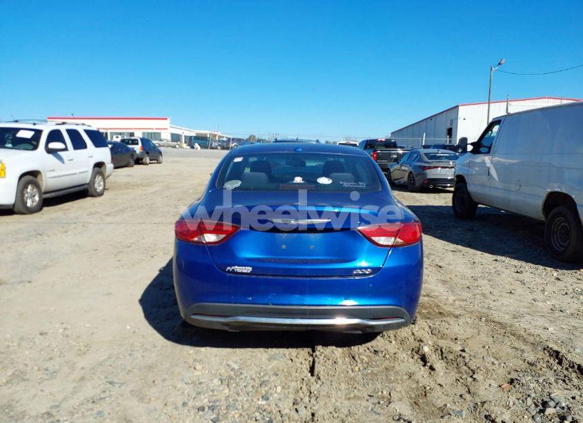 Photo 16 of 2015 Chrysler 200 LIMITED (VIN 1C3CCCAB7FN546882)