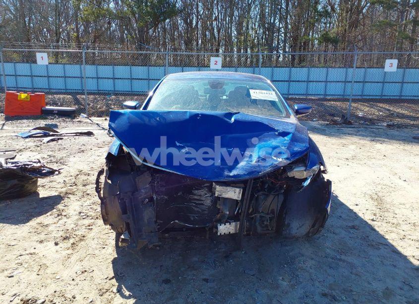 Photo 6 of 2015 Chrysler 200 LIMITED (VIN 1C3CCCAB7FN546882)