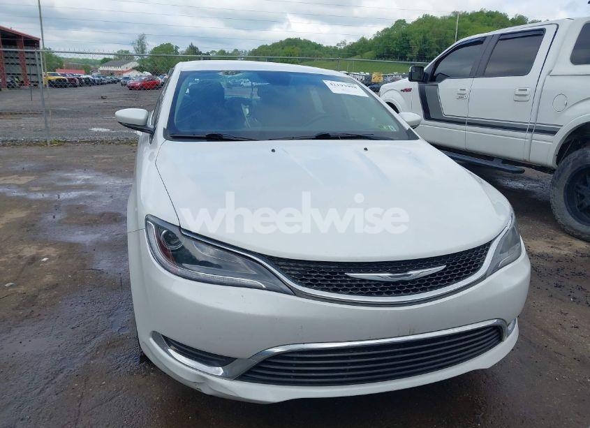 Photo 12 of 2015 Chrysler 200 LIMITED (VIN 1C3CCCAB7FN555436)