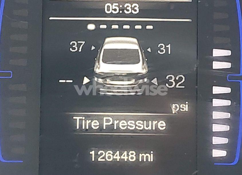 Photo 15 of 2015 Chrysler 200 LIMITED (VIN 1C3CCCAB7FN555436)