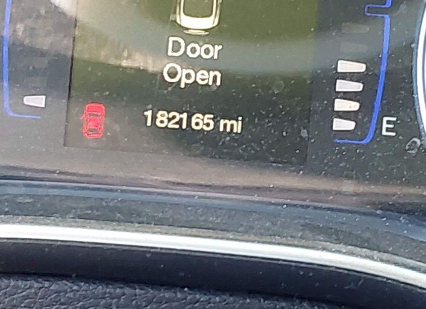 Photo 12 of 2015 Chrysler 200 LIMITED (VIN 1C3CCCAB7FN555887)