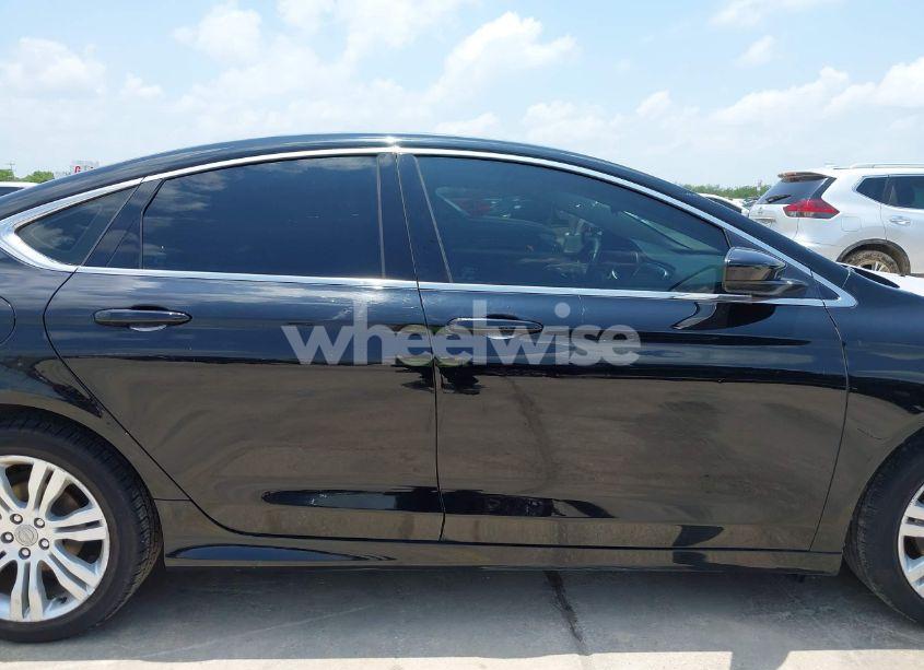 Photo 13 of 2015 Chrysler 200 LIMITED (VIN 1C3CCCAB7FN556201)