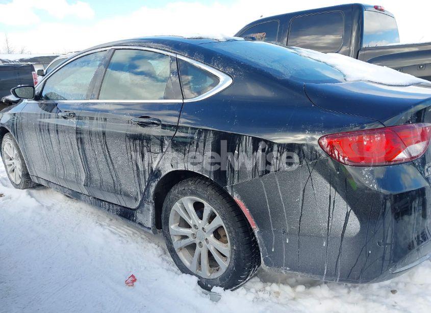 Photo 15 of 2015 Chrysler 200 LIMITED (VIN 1C3CCCAB7FN562550)
