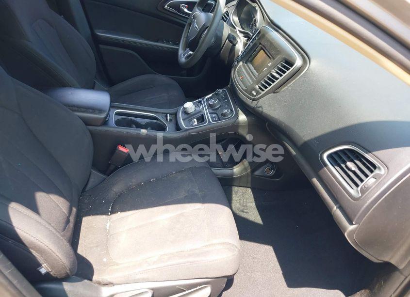 Photo 5 of 2015 Chrysler 200 LIMITED (VIN 1C3CCCAB7FN577548)