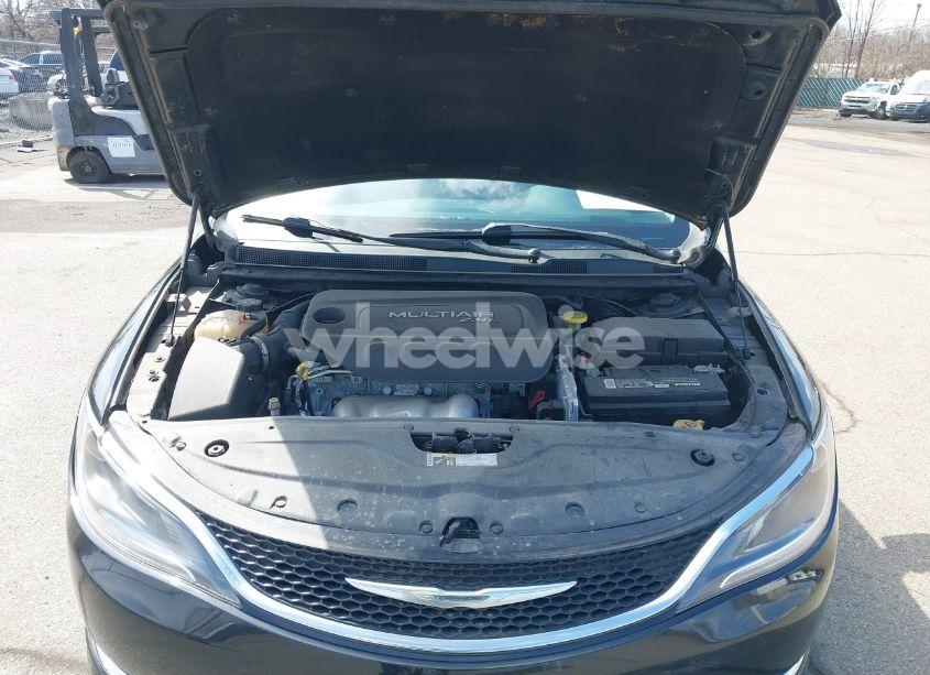 Photo 10 of 2015 Chrysler 200 LIMITED (VIN 1C3CCCAB7FN580188)
