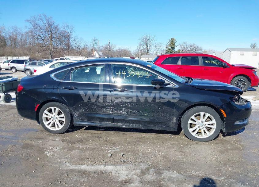 Photo 14 of 2015 Chrysler 200 LIMITED (VIN 1C3CCCAB7FN582961)
