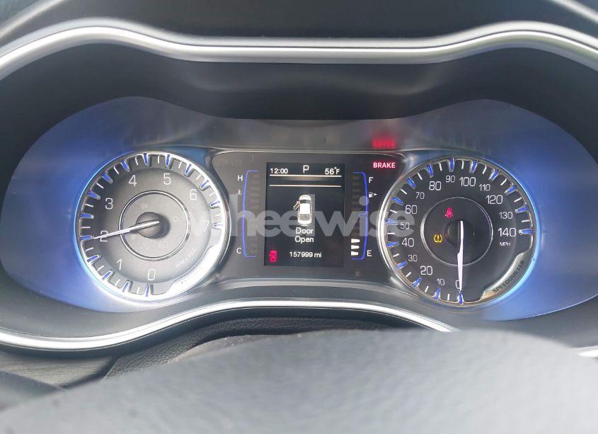 Photo 7 of 2015 Chrysler 200 LIMITED (VIN 1C3CCCAB7FN589862)