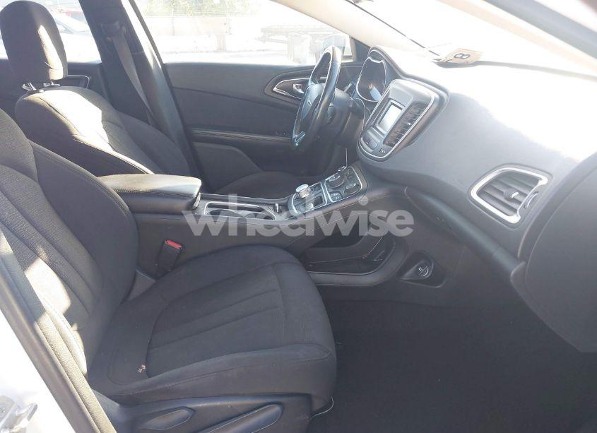 Photo 5 of 2015 Chrysler 200 LIMITED (VIN 1C3CCCAB7FN591692)