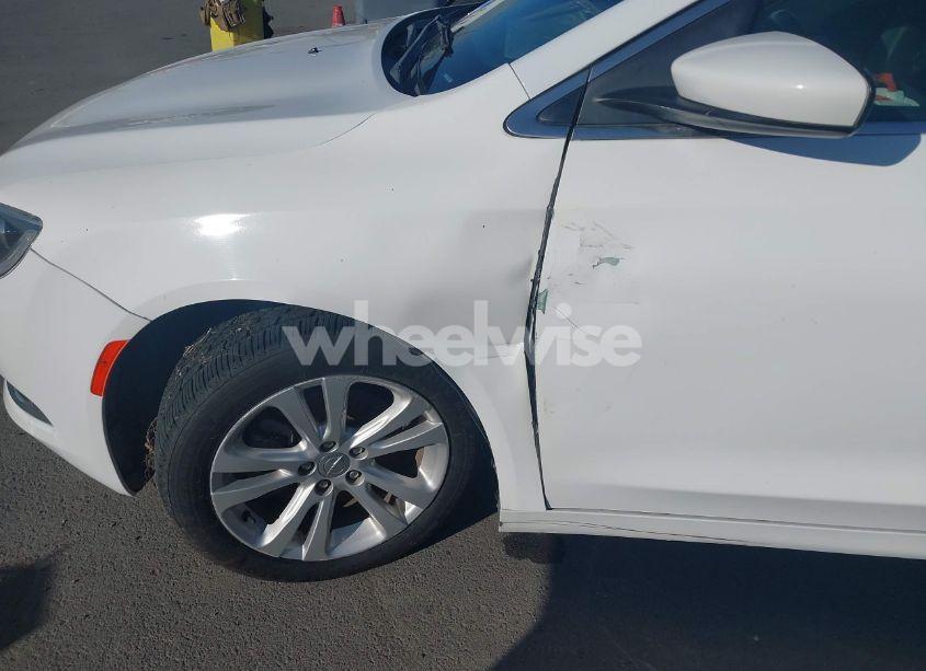 Photo 6 of 2015 Chrysler 200 LIMITED (VIN 1C3CCCAB7FN591692)