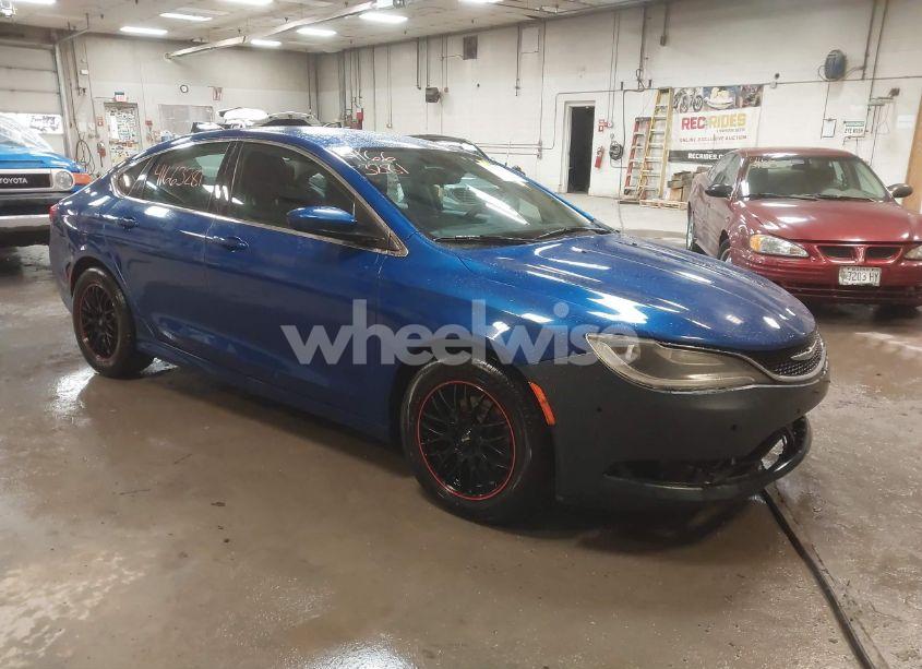 2015 Chrysler 200 LIMITED (VIN 1C3CCCAB7FN593507) main photo
